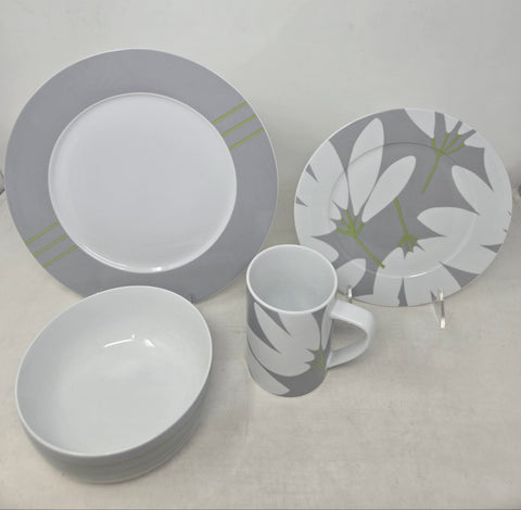 Echodesign 4 Piece Fan Floral Place Setting AP37