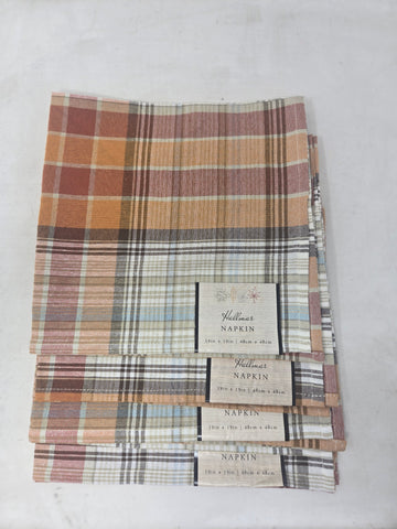 Set Of 4 Arlee Home Fashions Hallmar Napkins F2