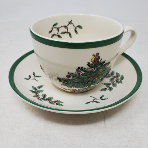 Spode Christmas teacup and saucer set B8